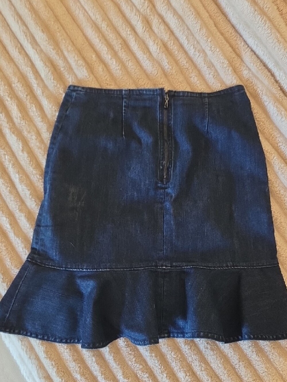 Dark Blue Denim Ruffle Hem Skirt - Women - Picture 3 of 8